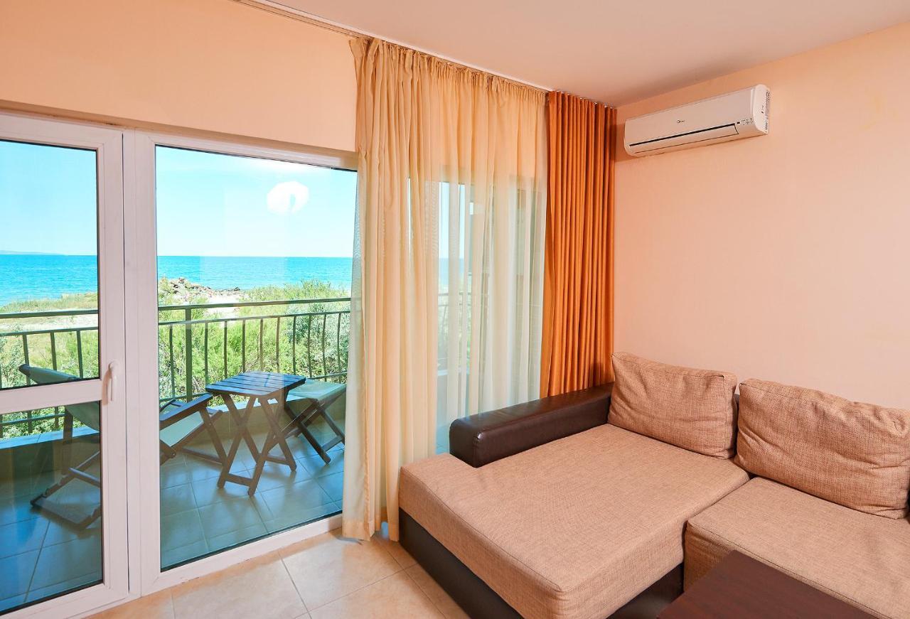 Guest House California Поморие Экстерьер фото